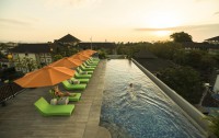   Zest Hotel Legian 2*  10