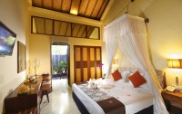   Mimpi Resort Menjangan  4*  6