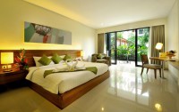   Taksu Sanur Hotel 3*  11