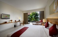   Taksu Sanur Hotel 3*  10