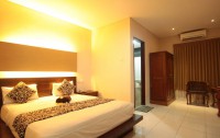   Bakung Sari Resort & Spa 3*  15