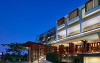   Four Points By Sheraton Bali, Seminyak 4*  9