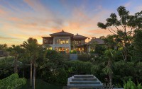   The Ritz-carlton, Bali Villas 5*  9