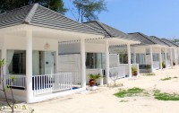   Seri Resort *  46