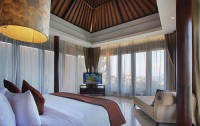   Ulu Segara Luxury Suites & Villas 4*  32