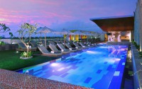   Vasanti Kuta Hotel 3*  1