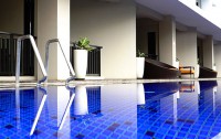   Harris Hotel Seminyak 4*  6