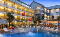 Ramada Encore Bali 4*  4