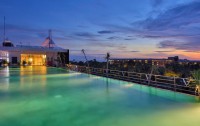 Devinsky Hotel Seminyak 4*  2