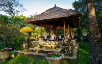   Matahari Beach Resort & Spa 5*  60