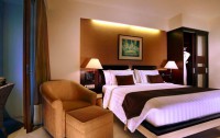   Aston Kuta Hotel & Residence 4*  11