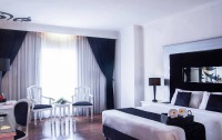   J Boutique Hotel 3*  24