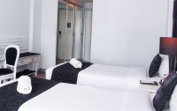   J Boutique Hotel 3*  6