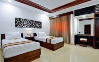   Dewi Sri Hotel 3*  20