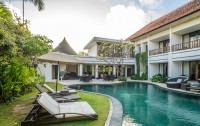   Villa Diana Bali 3*  1