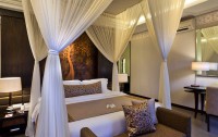   White Rose Hotel & Villas 4*  16