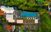   De Vins Sky Hotel Seminyak 4*  58