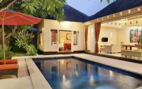 Kamuela Villas Seminyak 4*  4