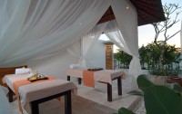   Kayu Raja Villa 4*  7