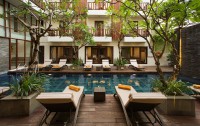 Sense Hotel Seminyak 4*  2