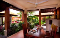   The Awan Villas 4*  6