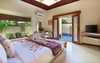   Kamuela Villas & Suites Sanur 4*  18