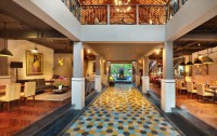   Kamuela Villas & Suites Sanur 4*  11