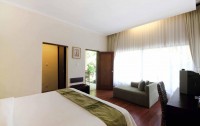   Respati Beach Hotel 3*  27