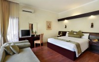   Respati Beach Hotel 3*  15