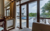   Wyndham Garden Kuta Beach 4*  28