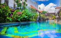 Restu Bali Hotel 2*  3