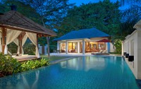 The Laguna Bali 5*  4