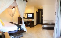   Legian Beach 4*  70