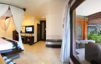   Legian Beach 4*  69