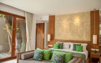   Legian Beach 4*  39