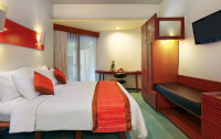   Mercure Kuta 4*  34