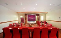   Mercure Kuta 4*  10