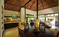   Villa Sasoon Candidasa 5*  11