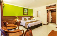   Risata Bali Resort & Spa 4*  12