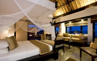   Banyan Tree Resort 5*  4