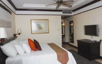   Bintan Lagoon Resort  5*  12