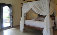   Puri Saron Senggigi Beach Hotel 3*  8