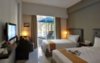   Ananta Legian 4*  16