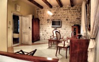   Villa Duomo 4*  90