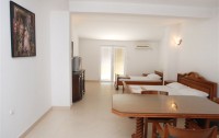   Apartments Horizont 4*  42