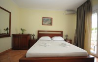   Apartments Nikolic 4*  15