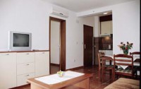   Apartments Racanovic 3*  11