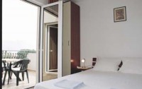   Apartments Racanovic 3*  9