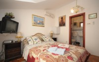   Apartments Petrova 3*  8