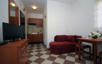   Apartments Anika 3*  7